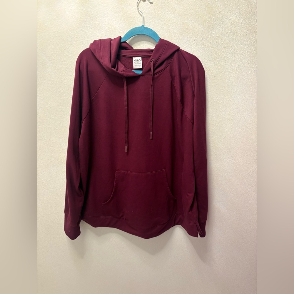 Athletic Women's Burgundy Pullover Hoodie